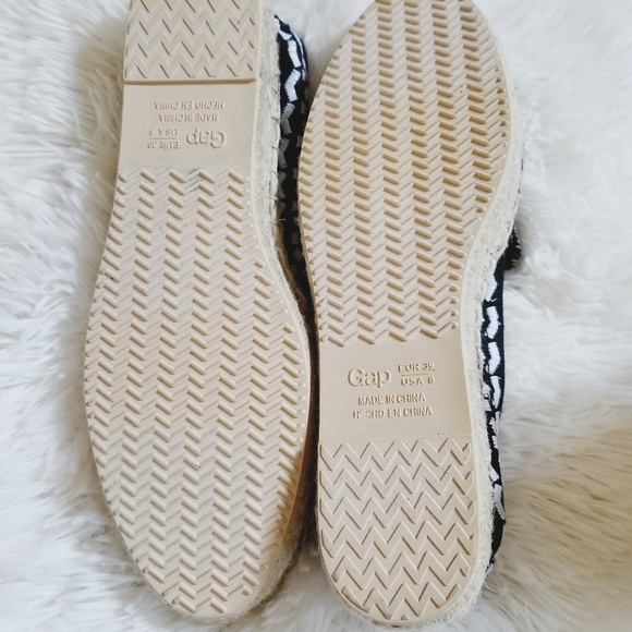 Gap Tribal print Espadrille loafers - Picture 5 of 5